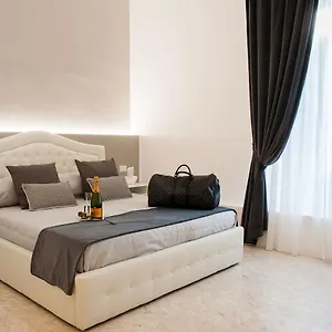 Lifestyle Veneto 2*, Roma Italia