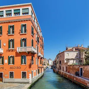 Seguso 2*, Venecia Italia